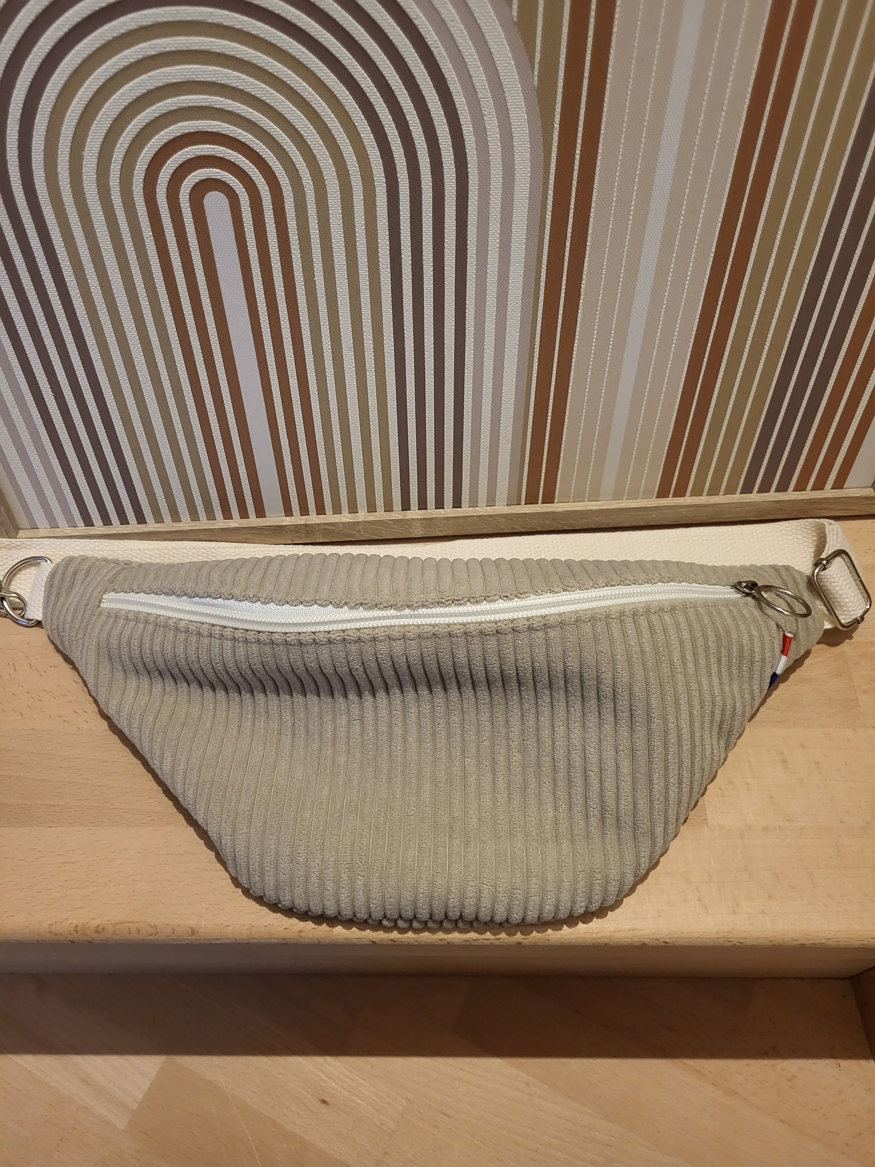 Banane - gris souris