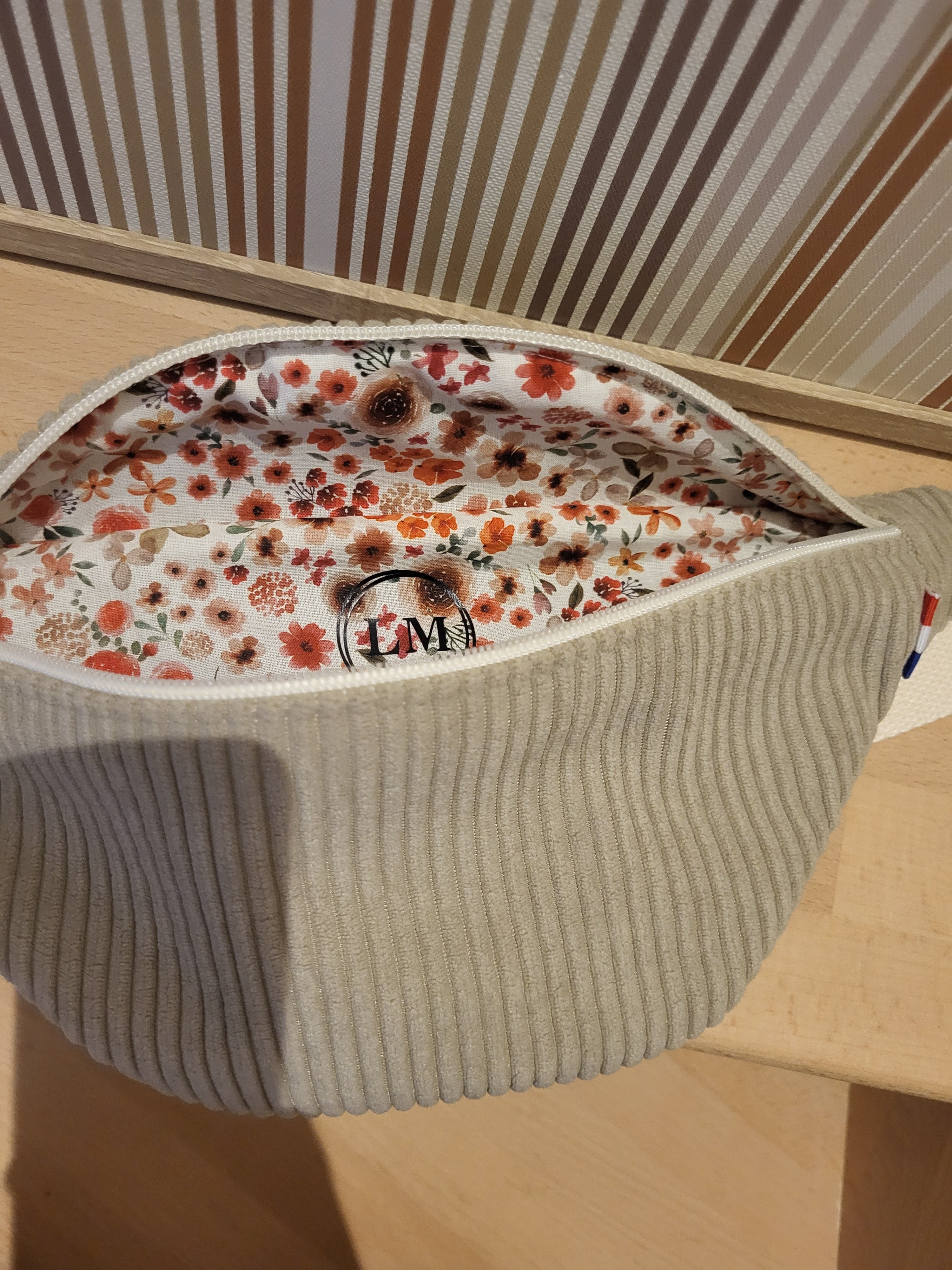 Banane - gris souris